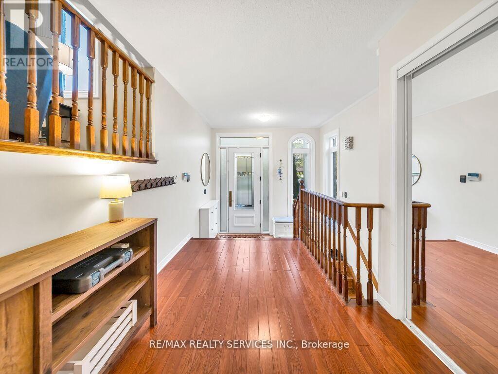 13 MISTYCREEK CRESCENT