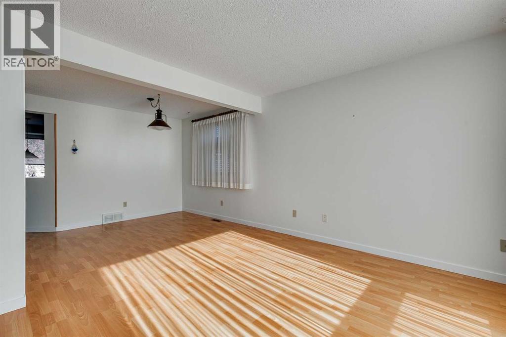 76 Woodstock Road SW