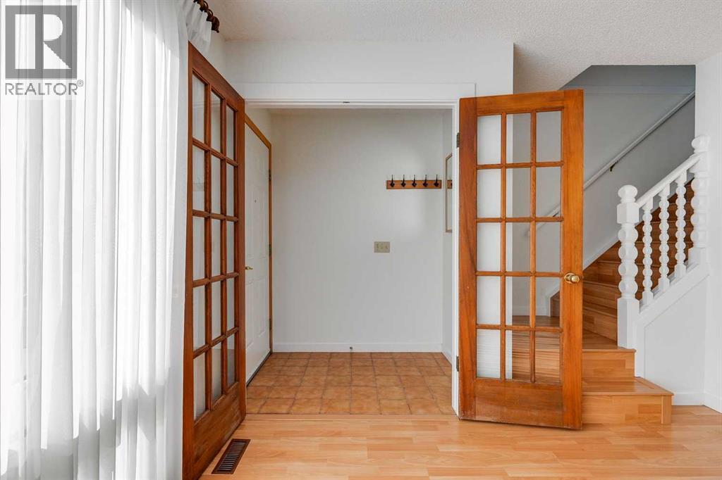 76 Woodstock Road SW