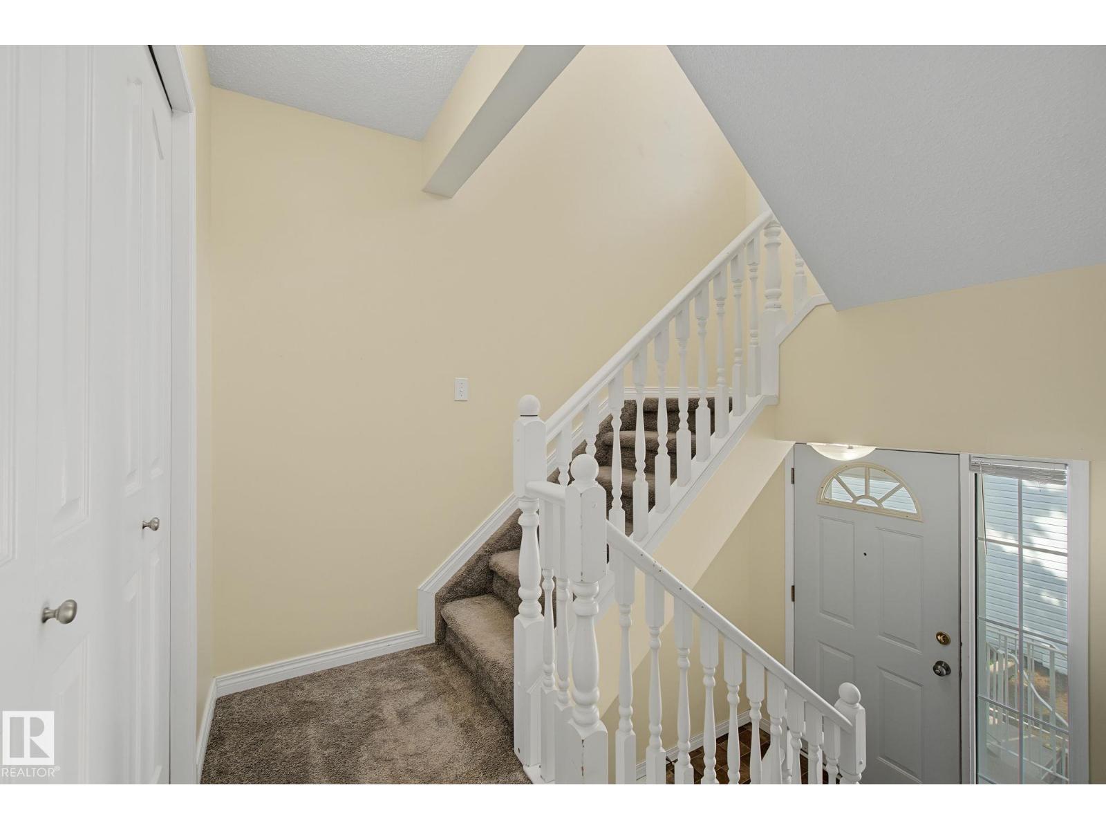 4259 29 AV NW