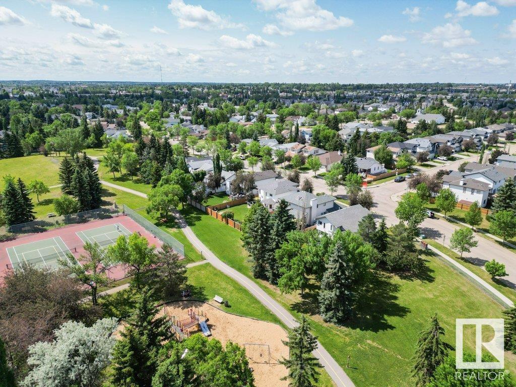 687 MEADOWVIEW DR