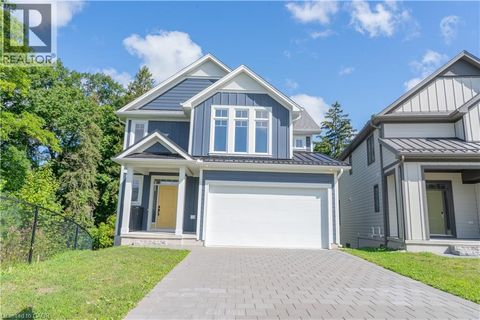 108 CHRISTOPHER Court London ON N5X3X4