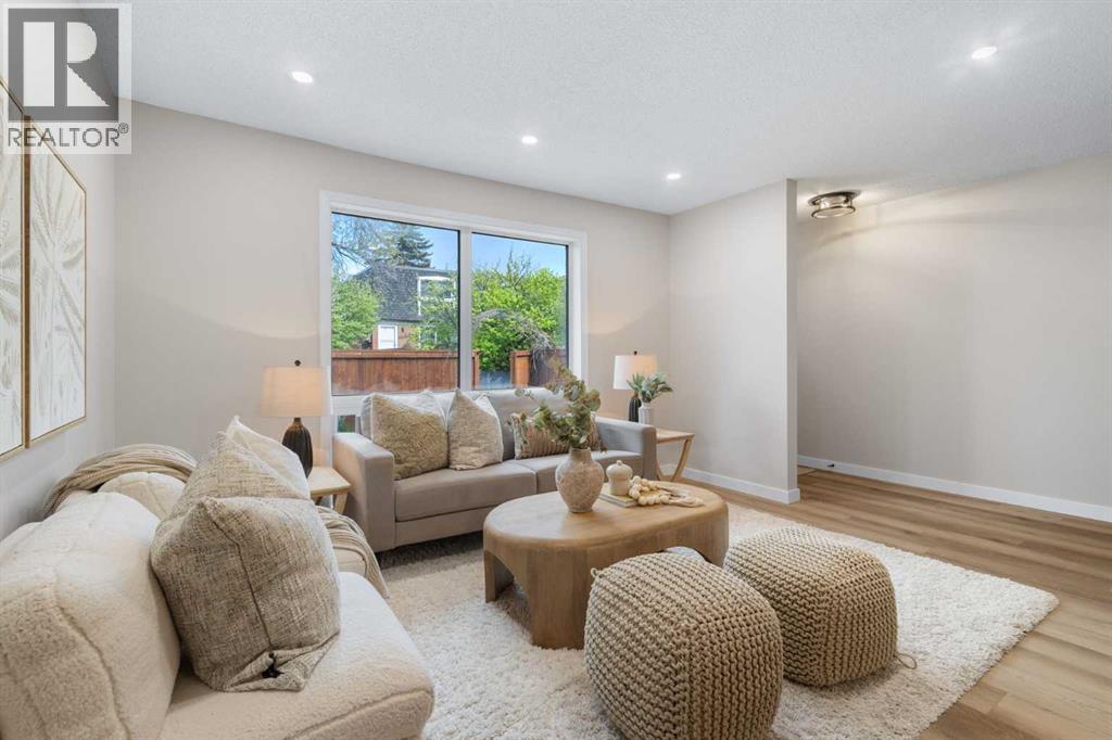 153, 330 Canterbury Drive SW