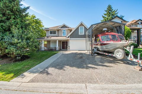 8011 163RD STREET Surrey BC V4N0J6