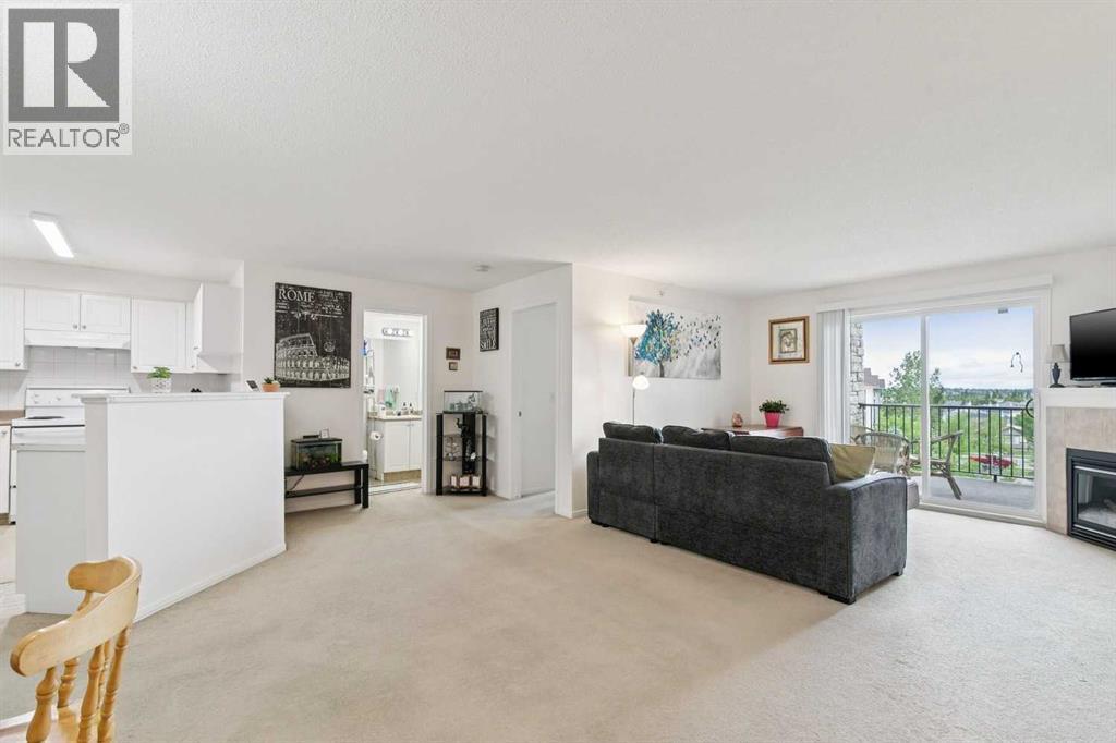2407, 12 Cimarron Common