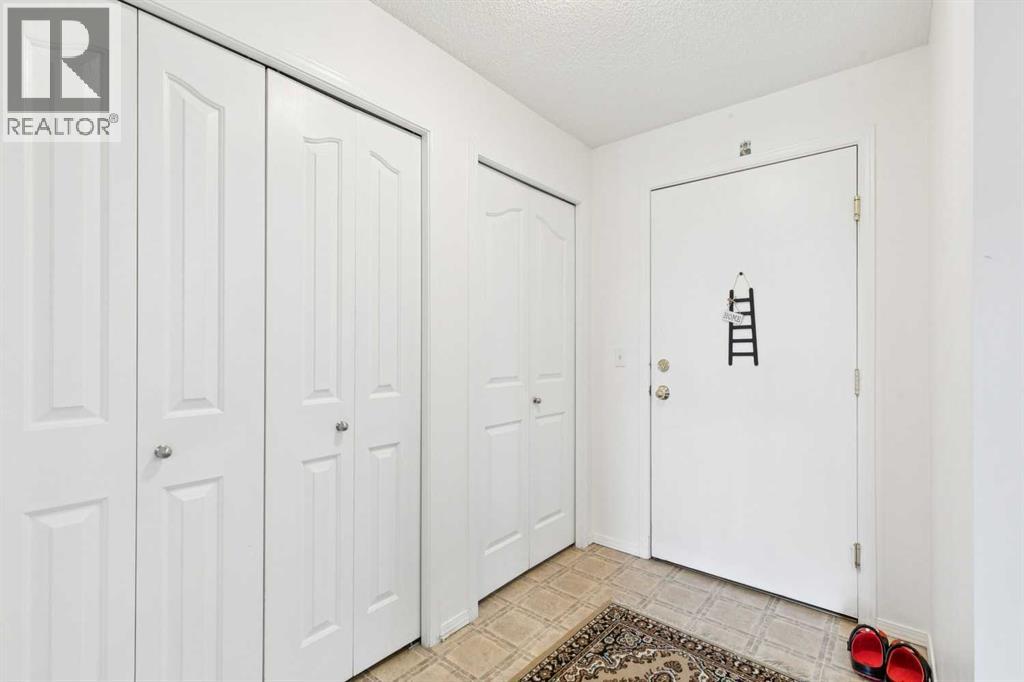 2407, 12 Cimarron Common
