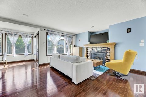 14029 146 AV NW Edmonton AB T6V1Y1