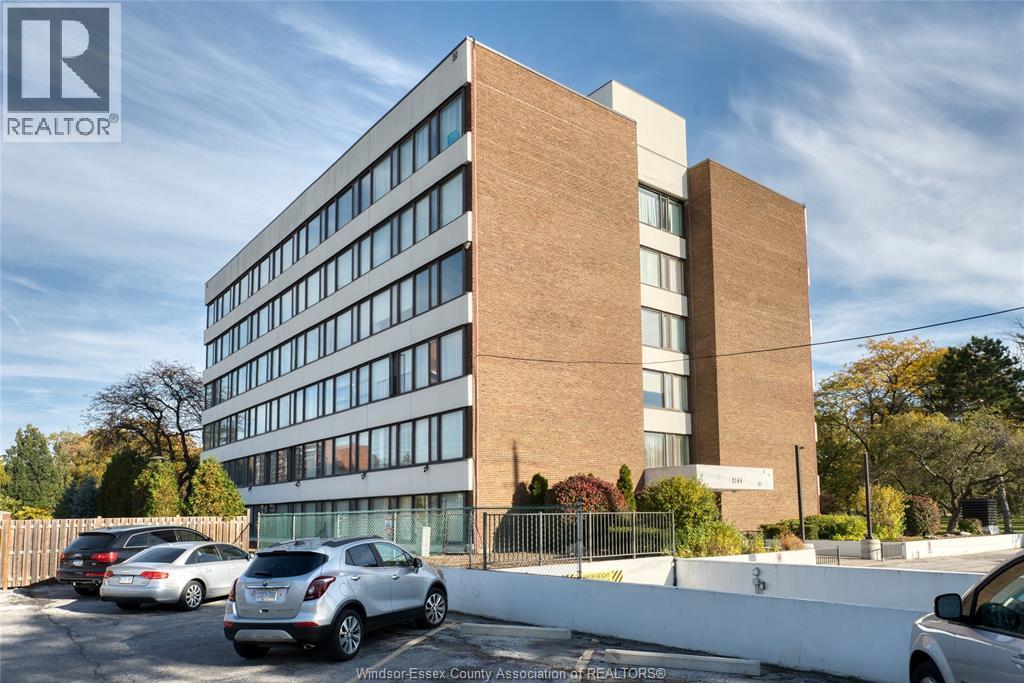 2144 PELISSIER Unit# 402