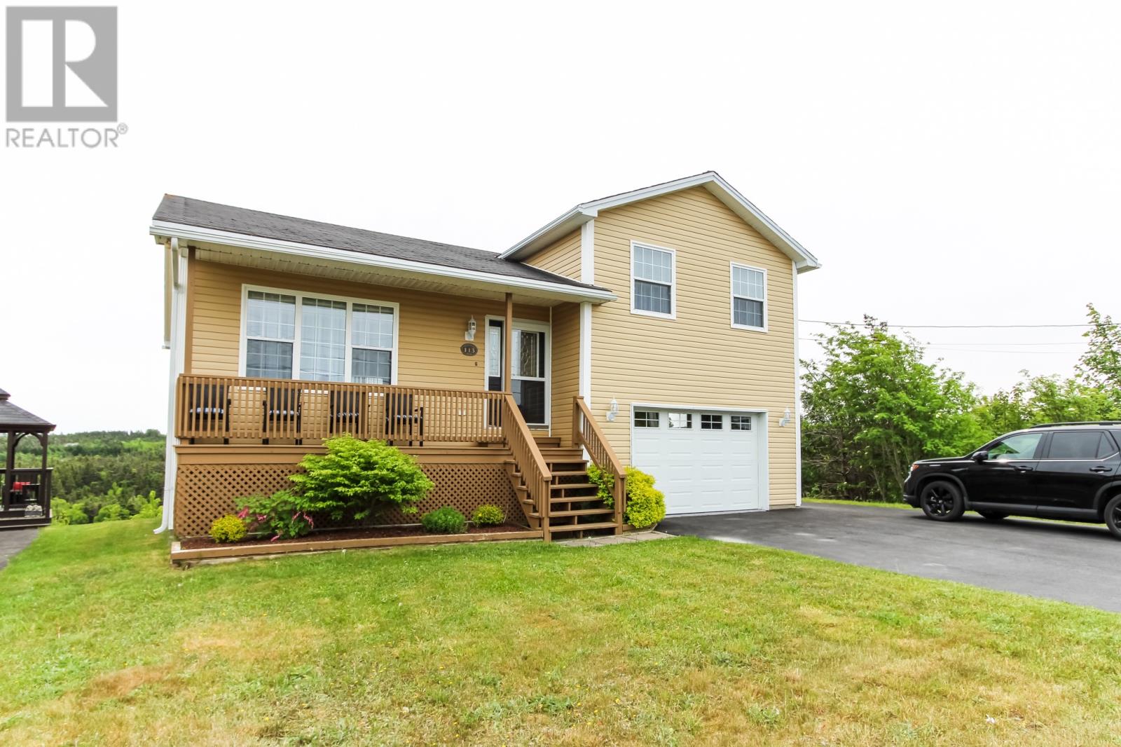 113 North Pond Road