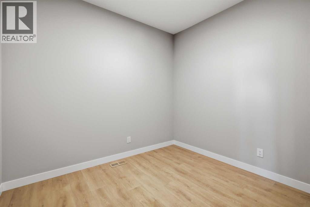 139 Belvedere Crescent SE