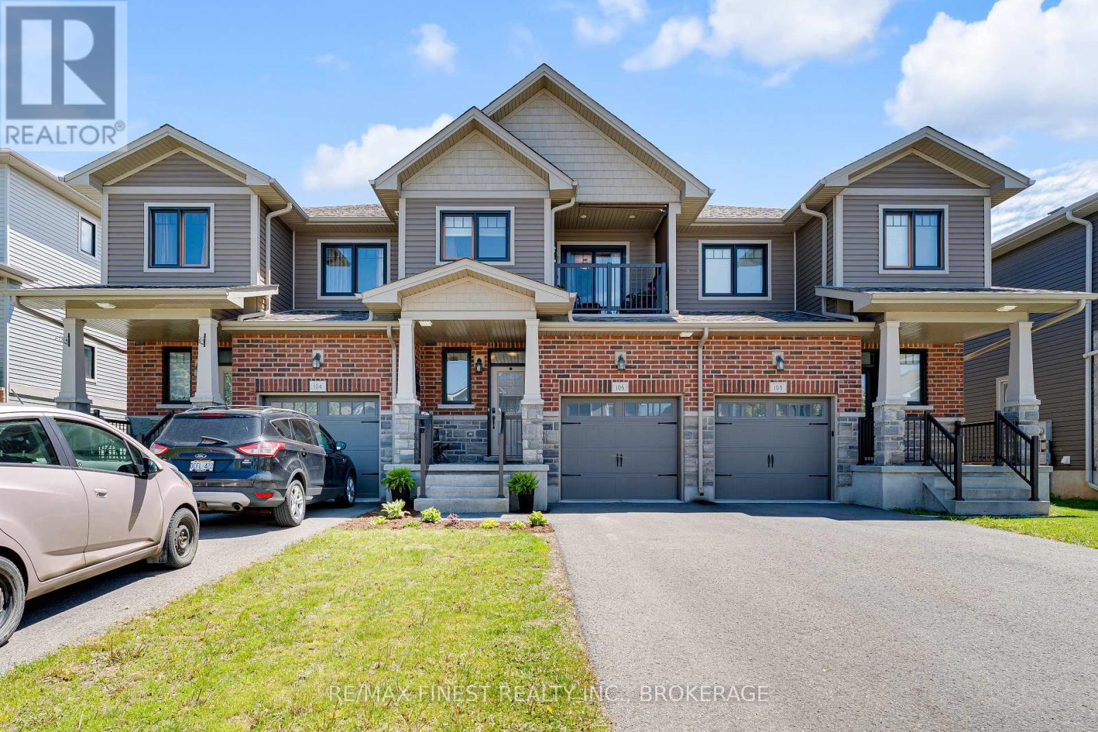 106 DR RICHARD JAMES CRESCENT
