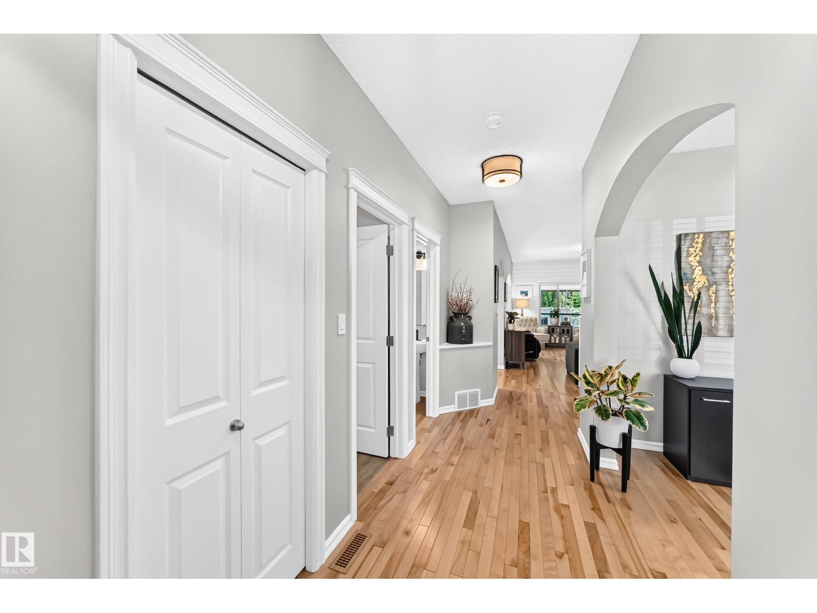 823 77 ST SW SW