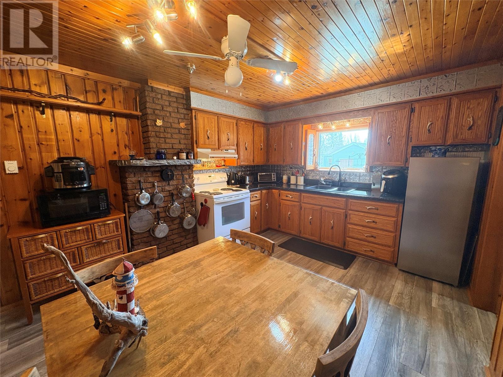 72 Bob Clark Drive