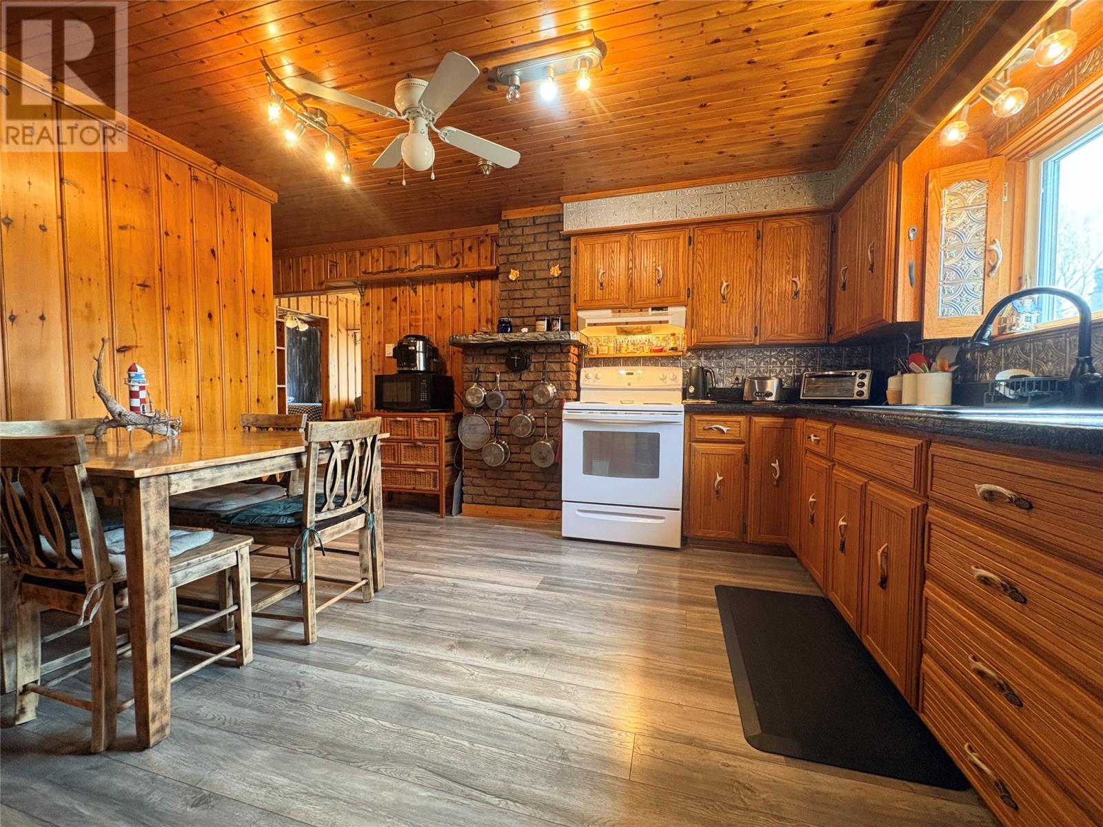 72 Bob Clark Drive