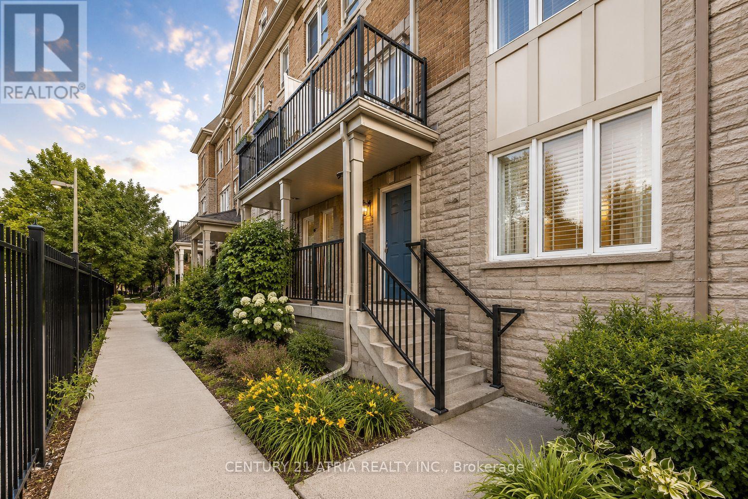 92 LOUISBOURG WAY