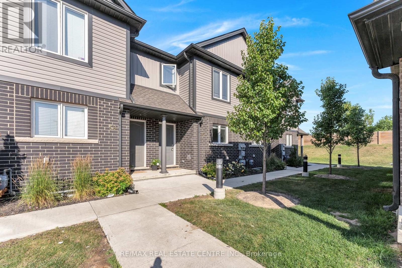 59 - 7768 ASCOT CIRCLE