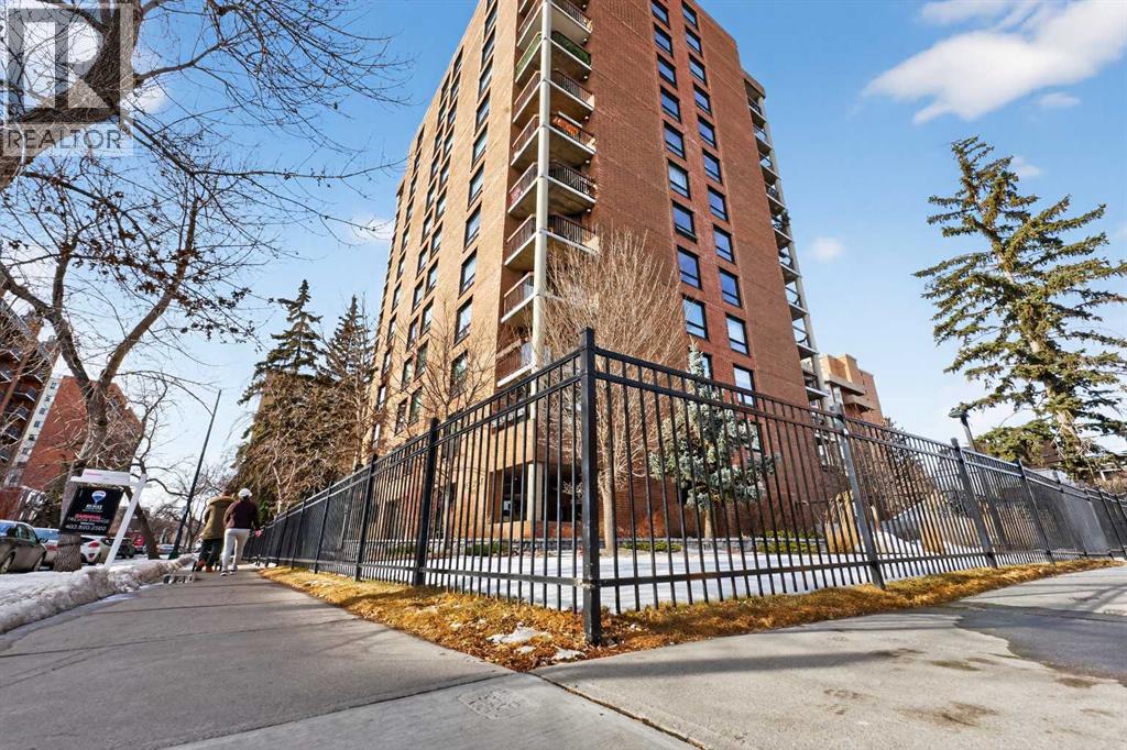 PH2, 1304 15 Avenue SW