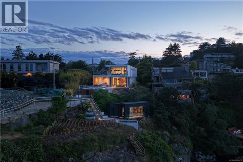 295 King George Terr Oak Bay BC V8S2J8