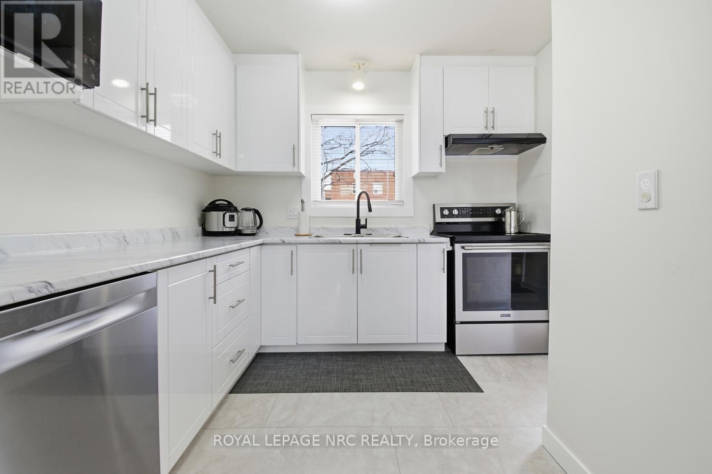 14 - 64 FORSTER STREET