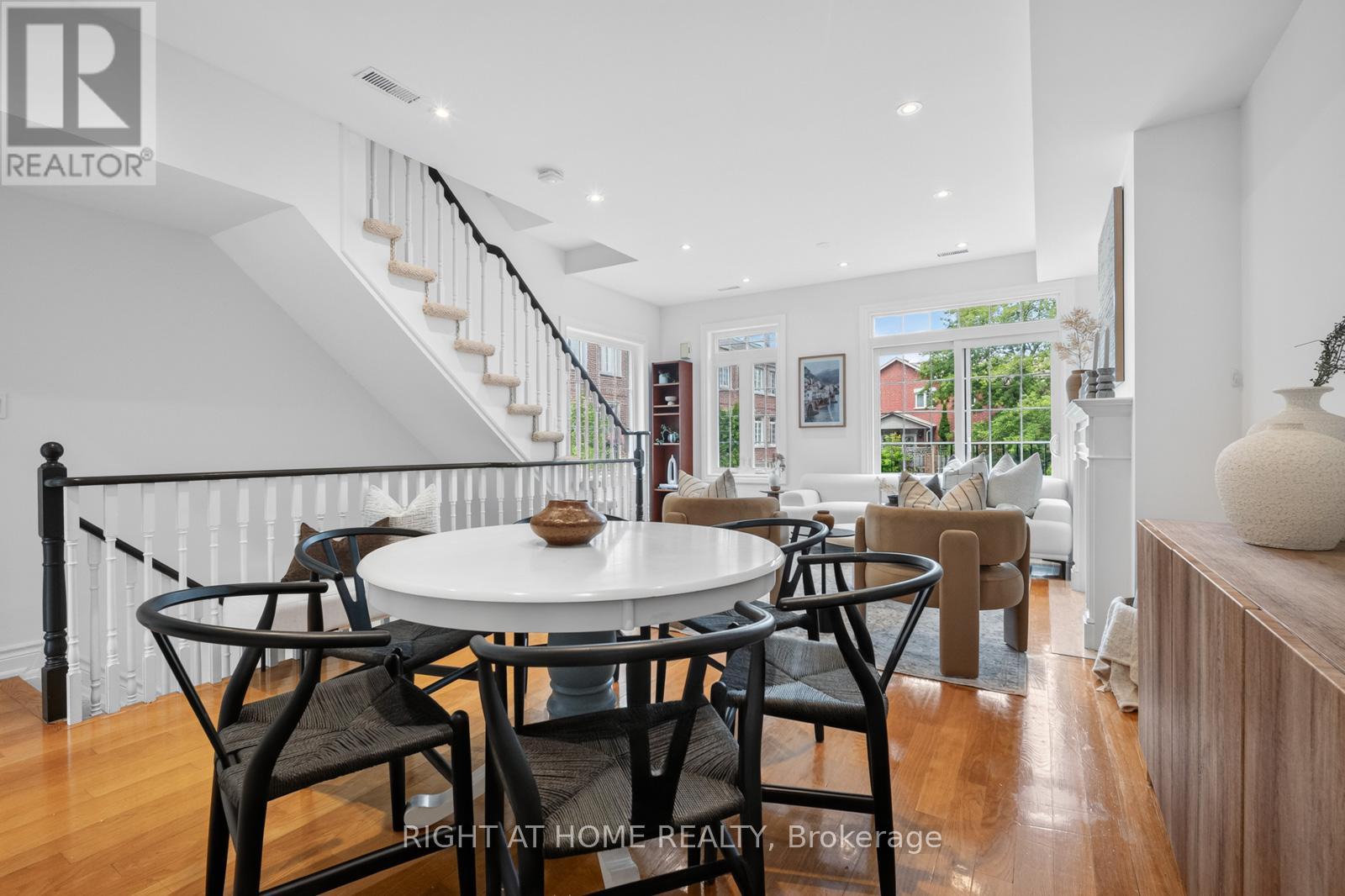 722F KINGSTON ROAD