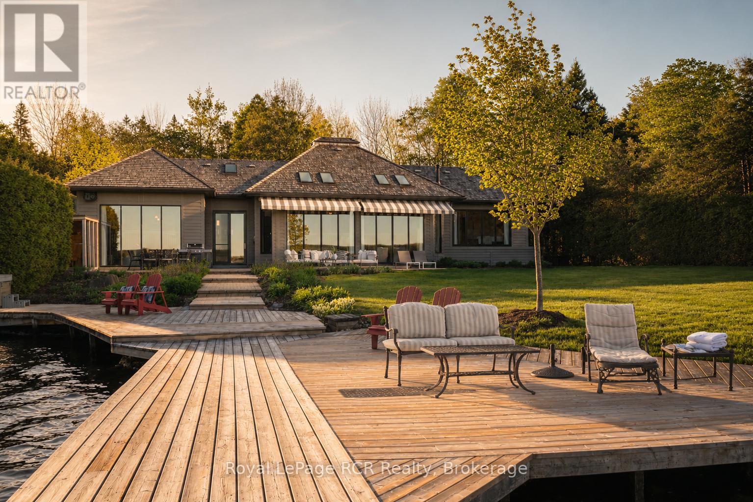 139 SOUTH SHORES ROAD