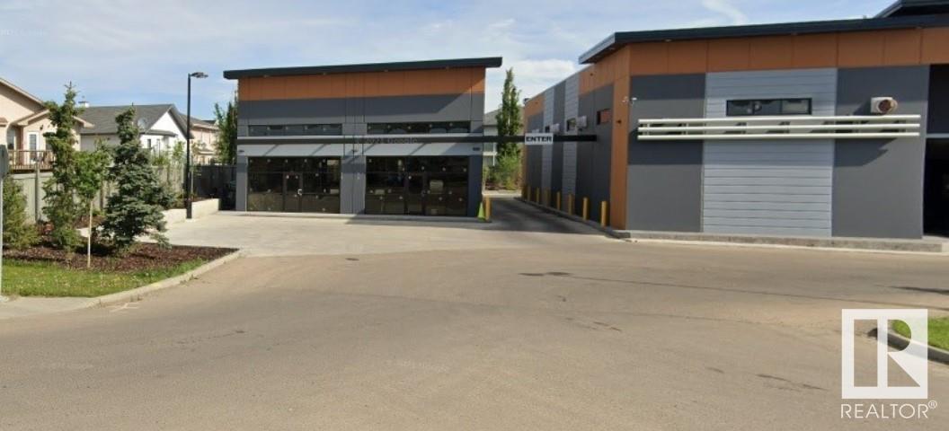 7610 167 AV NW