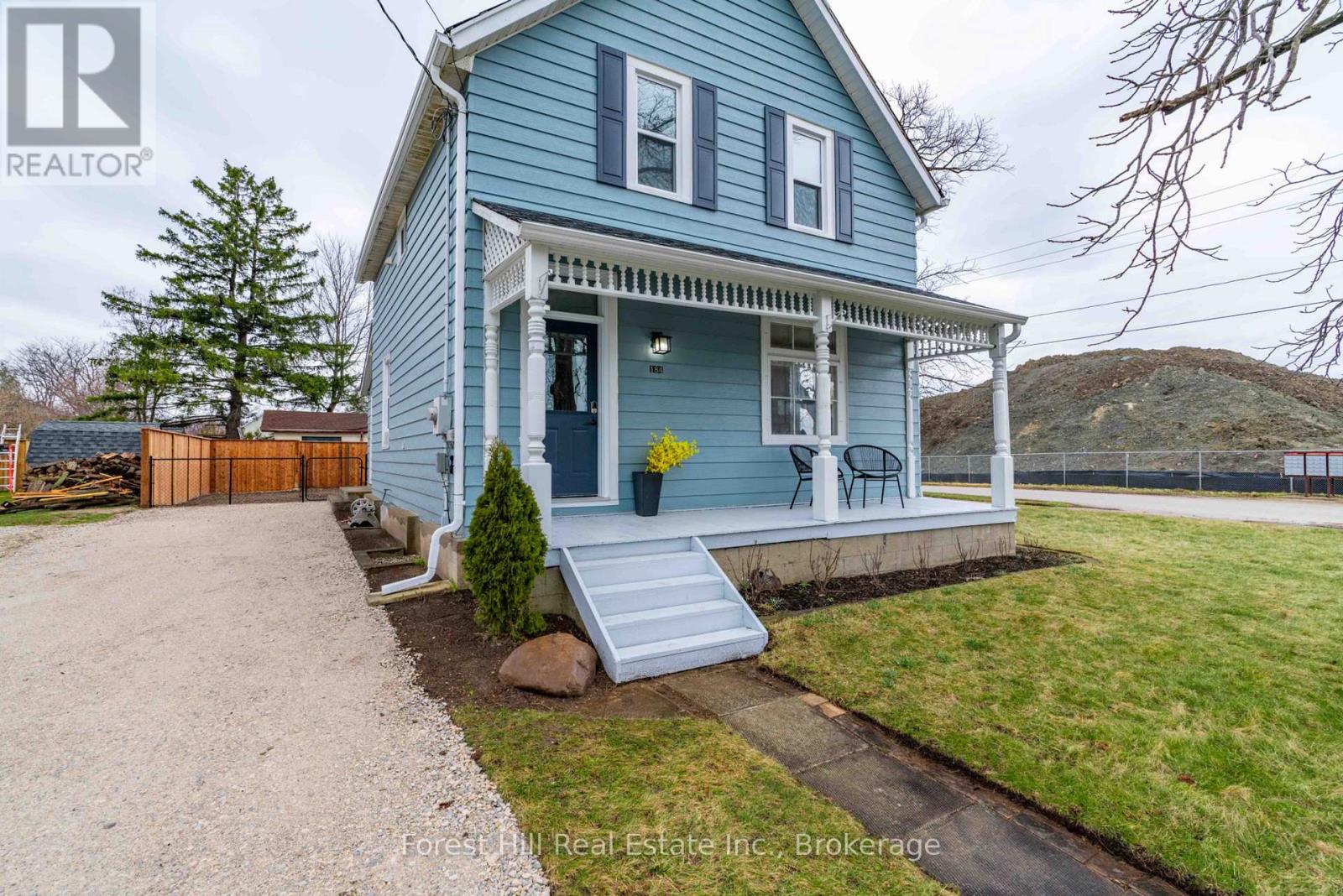 184 BOUCHER STREET E