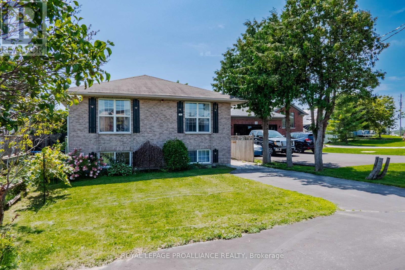 11 CARRYING PLACE ROAD