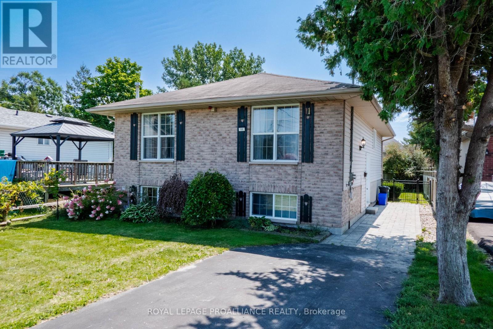 11 CARRYING PLACE ROAD