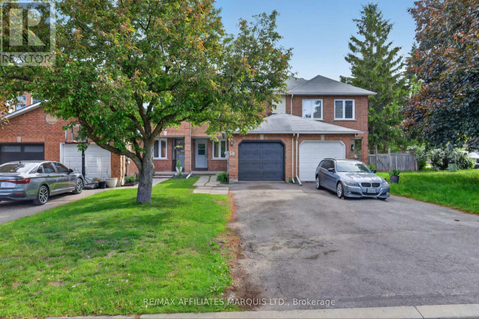 58 ROBARTS CRESCENT