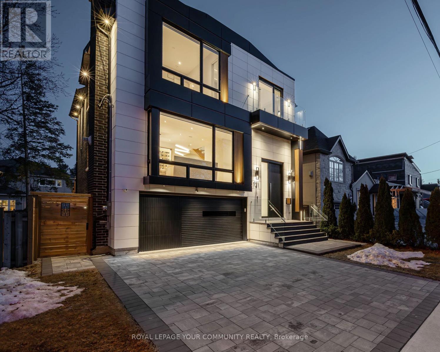 131 POYNTZ AVENUE