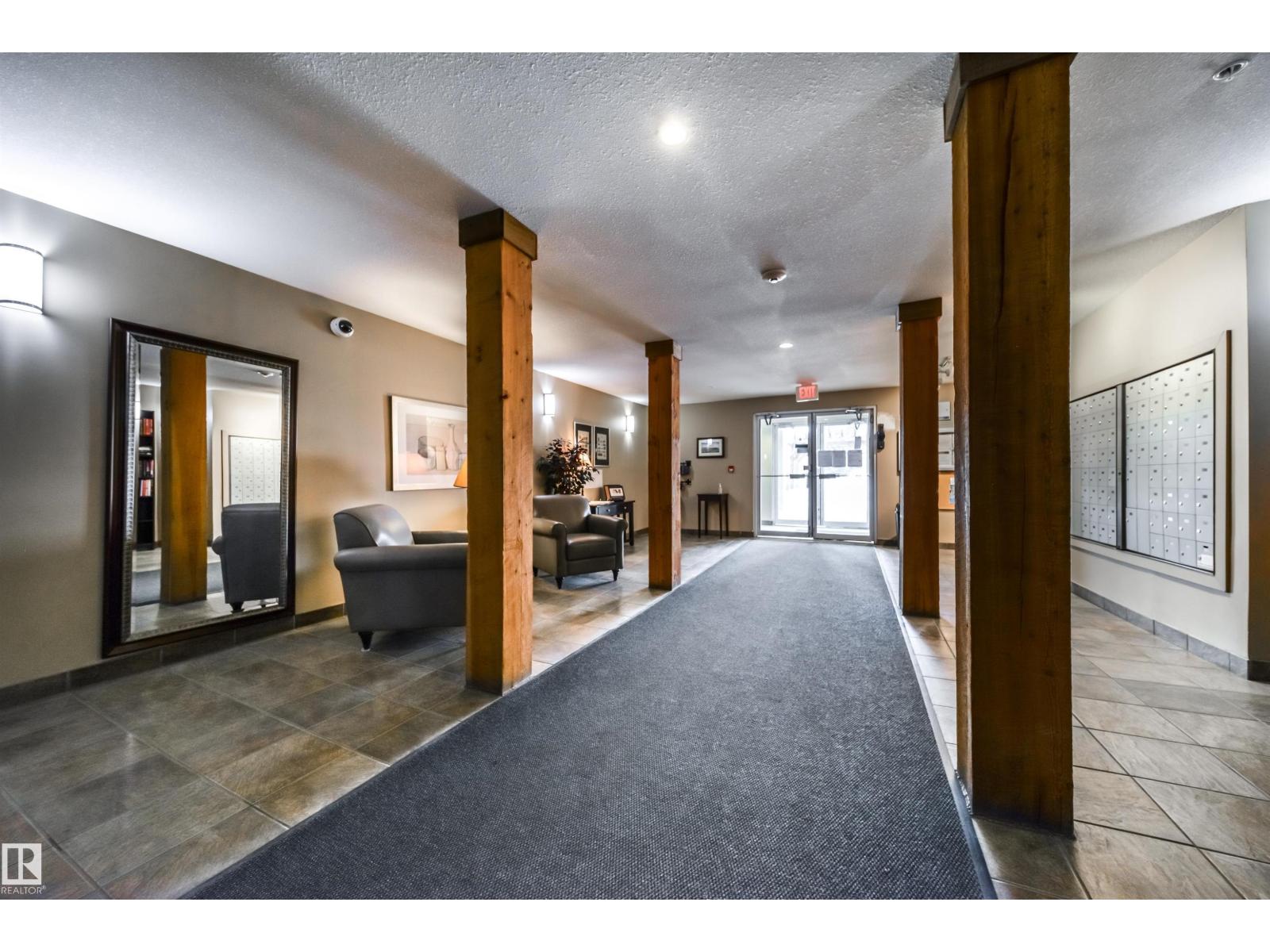 #237 278 SUDER GREENS DR NW