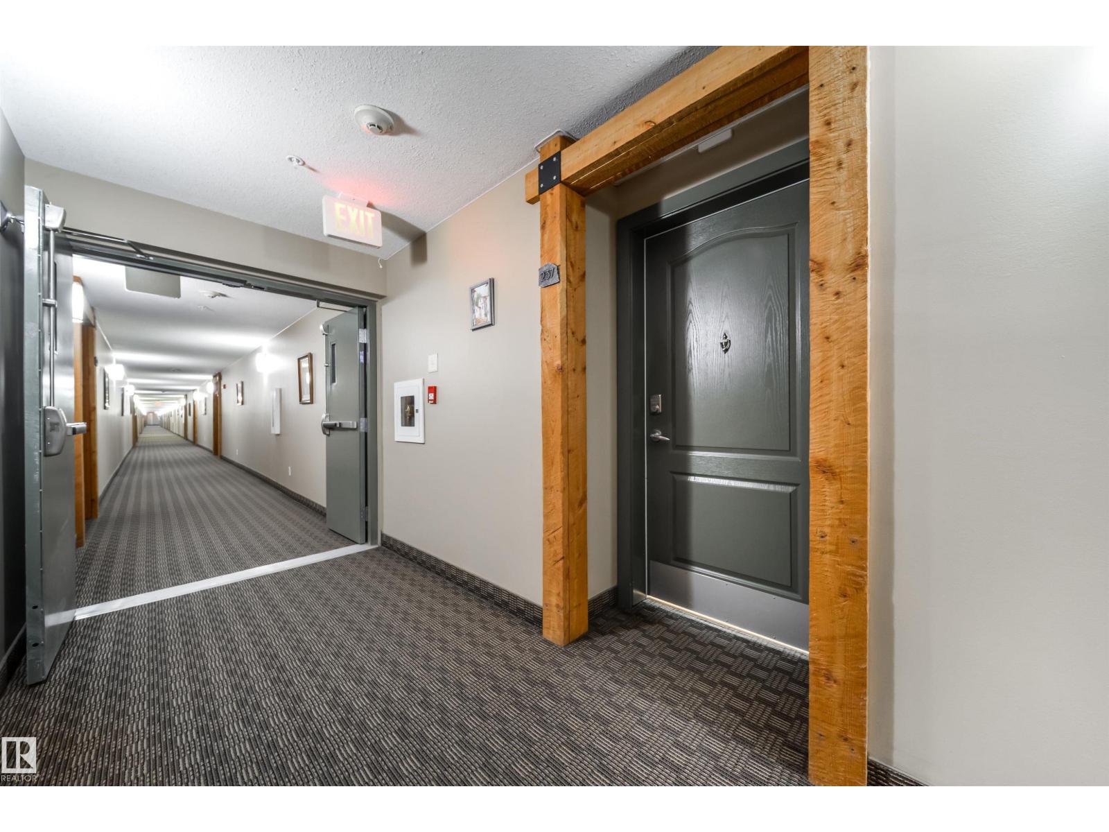 #237 278 SUDER GREENS DR NW