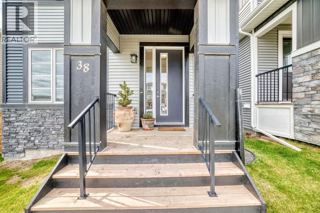 38 Precedence Glen