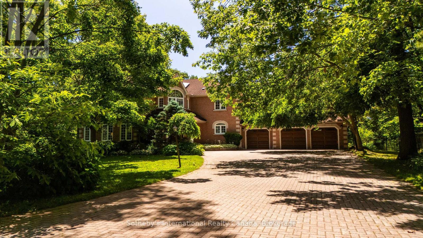 33 EDGECOMBE TERRACE