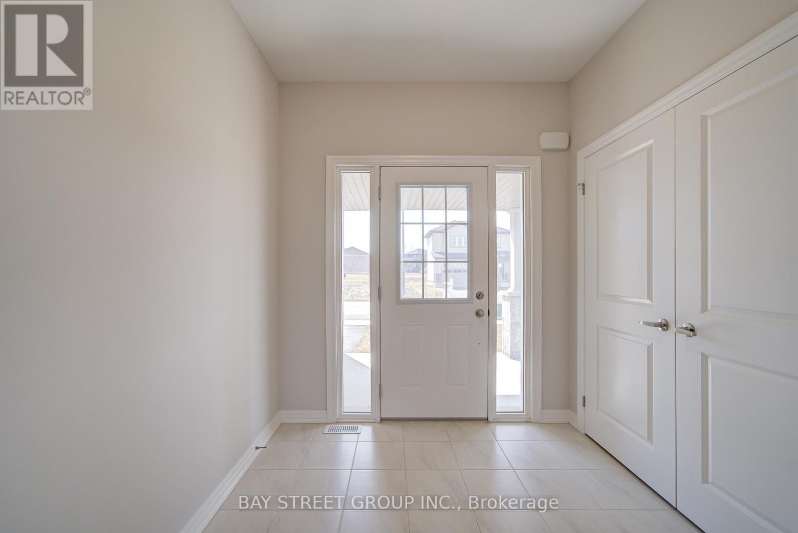 39 MEADOWLARK DRIVE