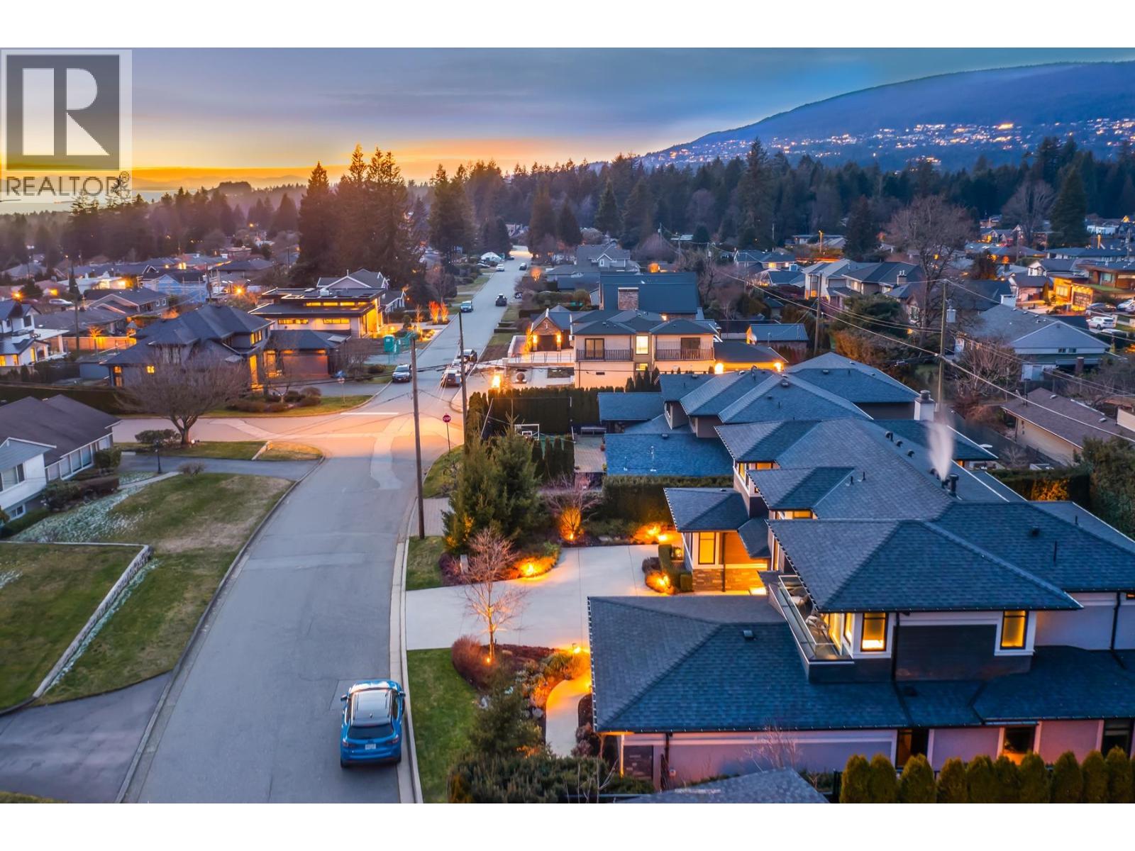 4090 SUNNYCREST DRIVE