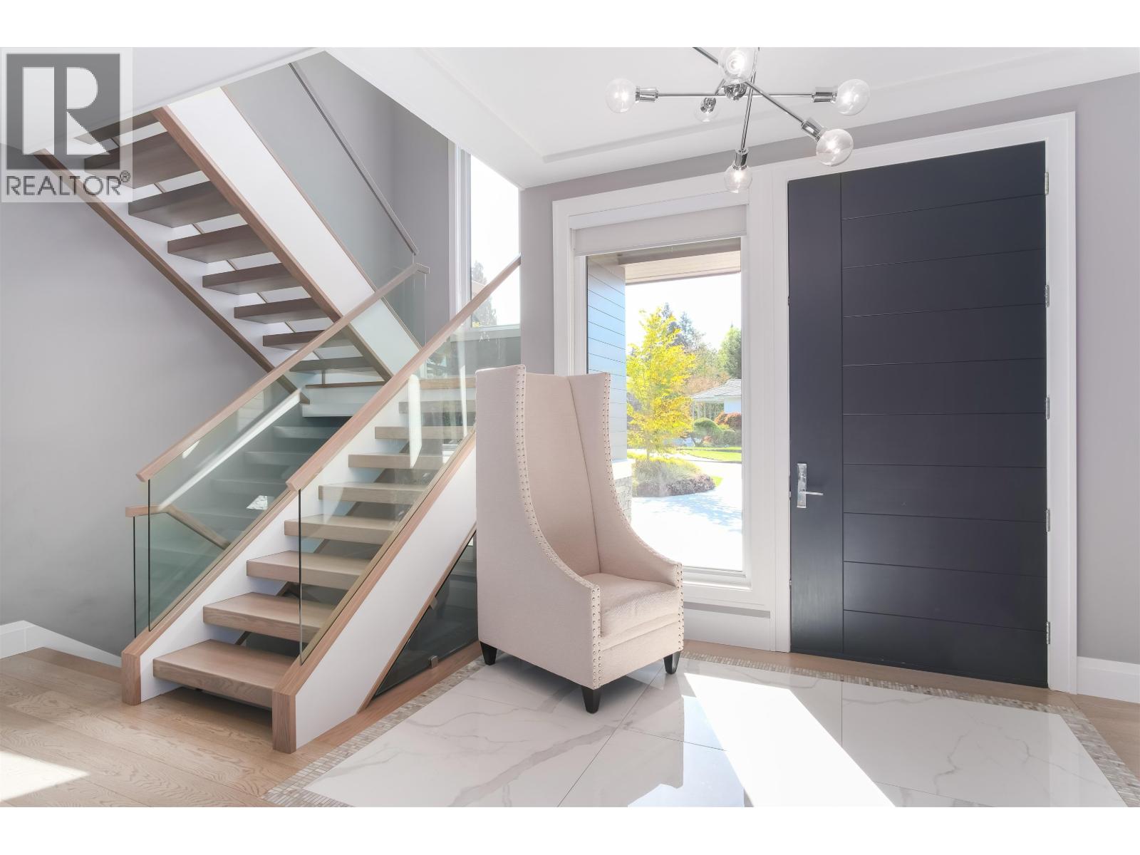 4090 SUNNYCREST DRIVE