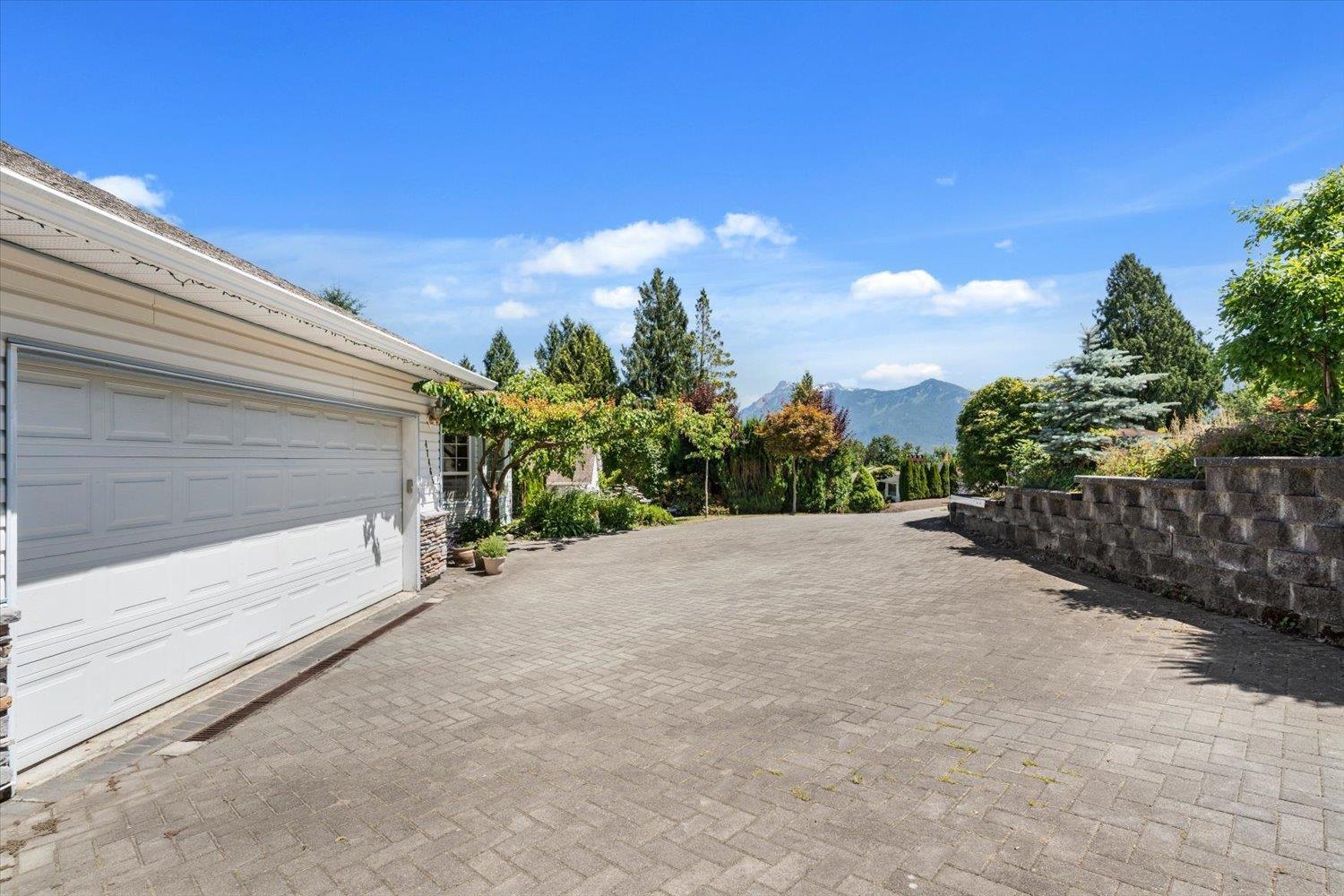 47465 SWALLOW CRESCENT|Little Mountain