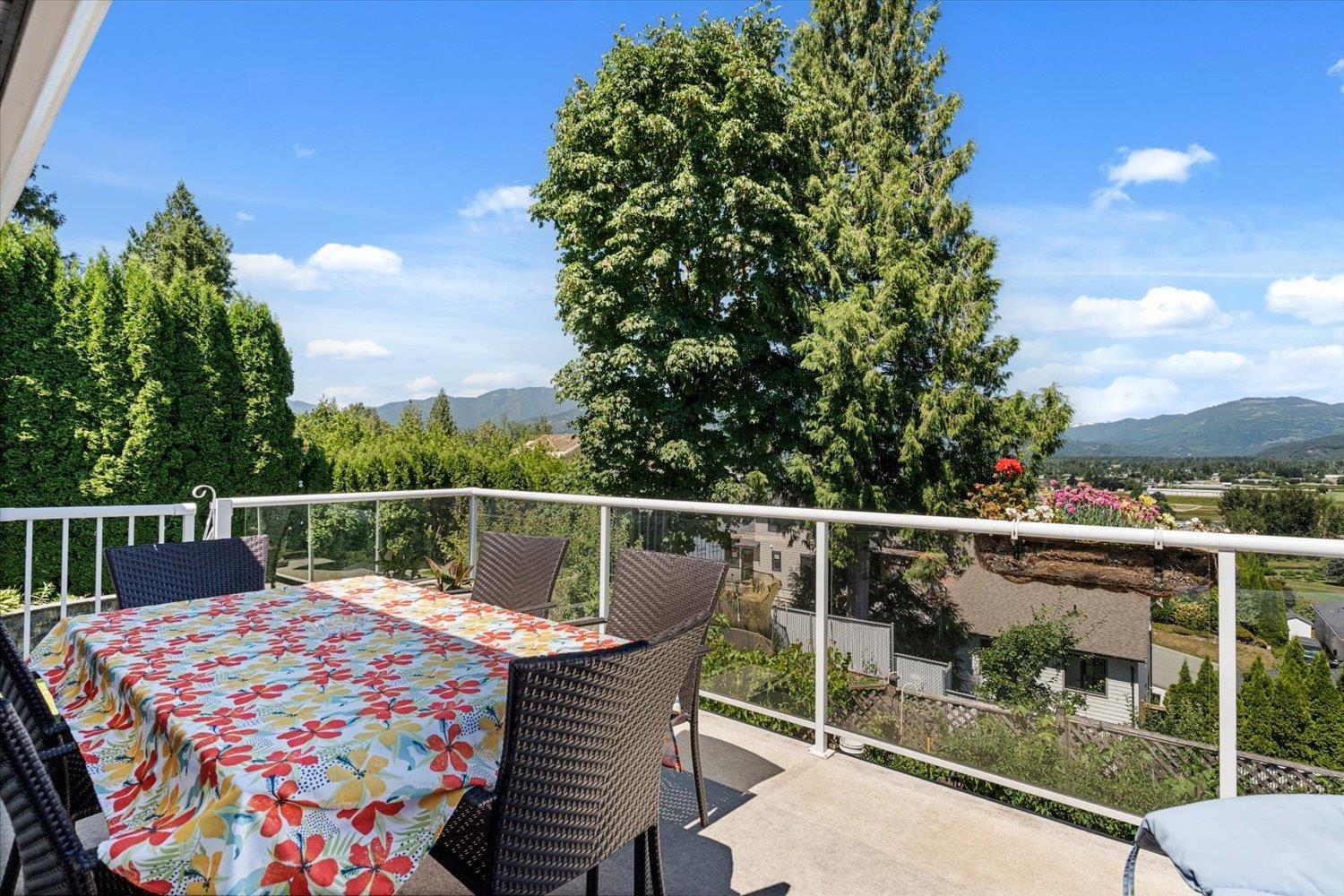 47465 SWALLOW CRESCENT|Little Mountain
