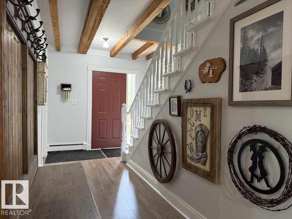 13 Grandview Crescent