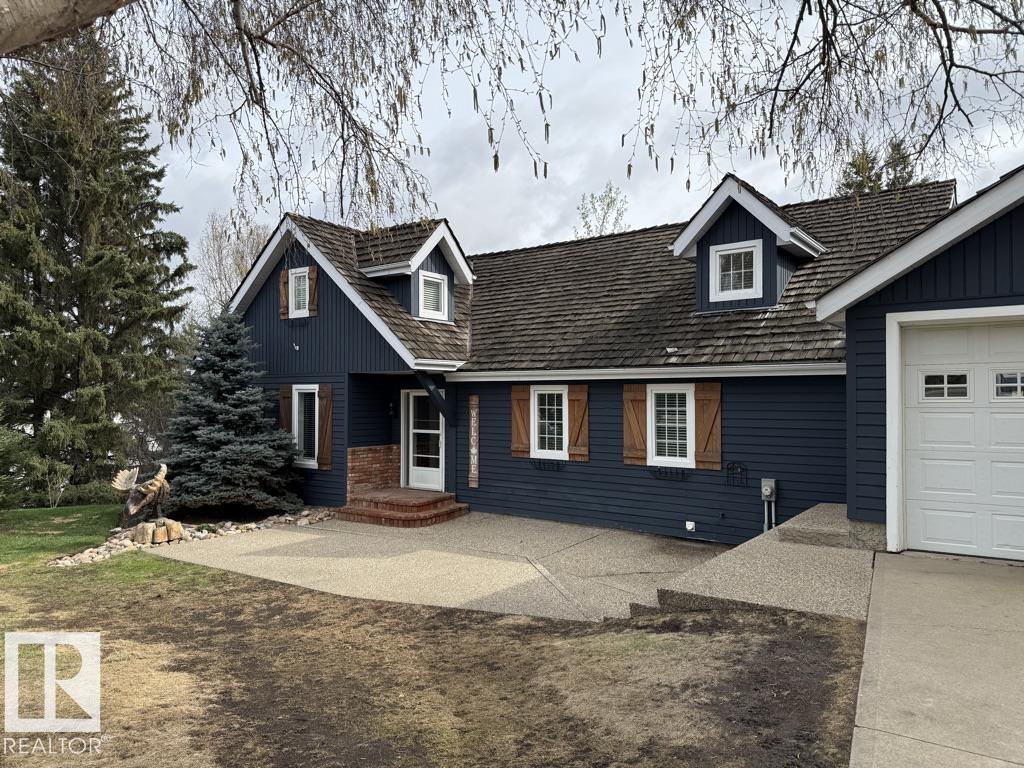 13 Grandview Crescent