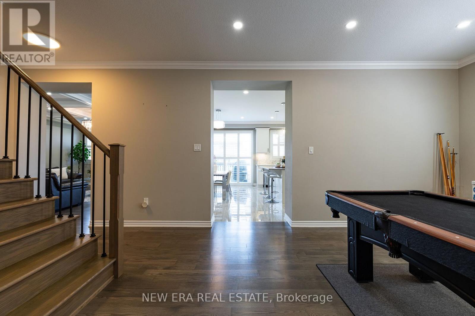 455 EQUESTRIAN WAY