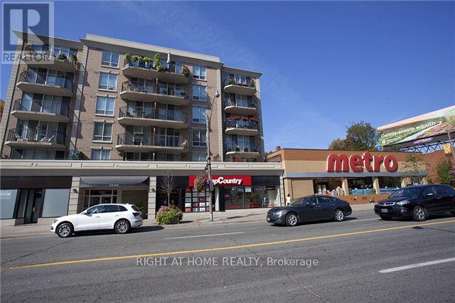 PH1 - 3130 YONGE STREET