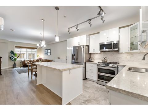 407 20328 86 AVENUE Langley BC V2Y3L5