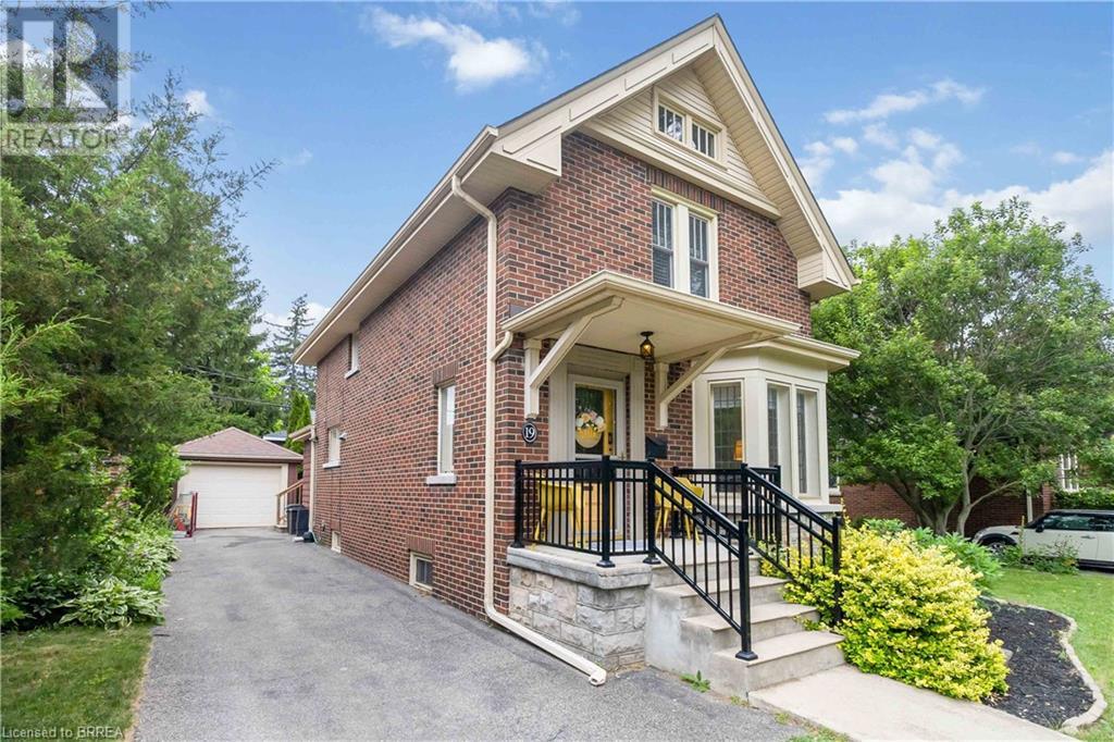 19 LINCOLN Avenue