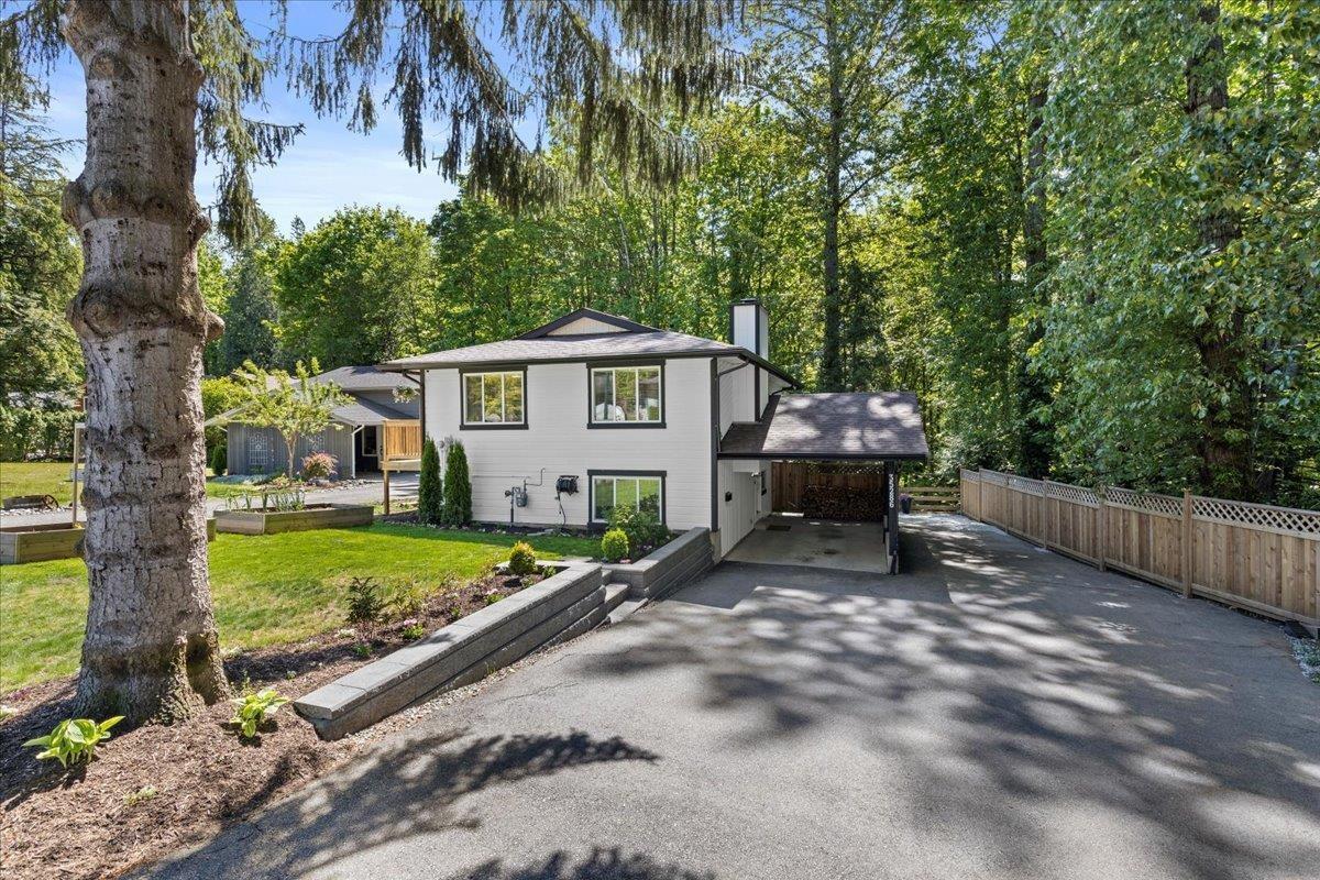 35286 SELKIRK AVENUE