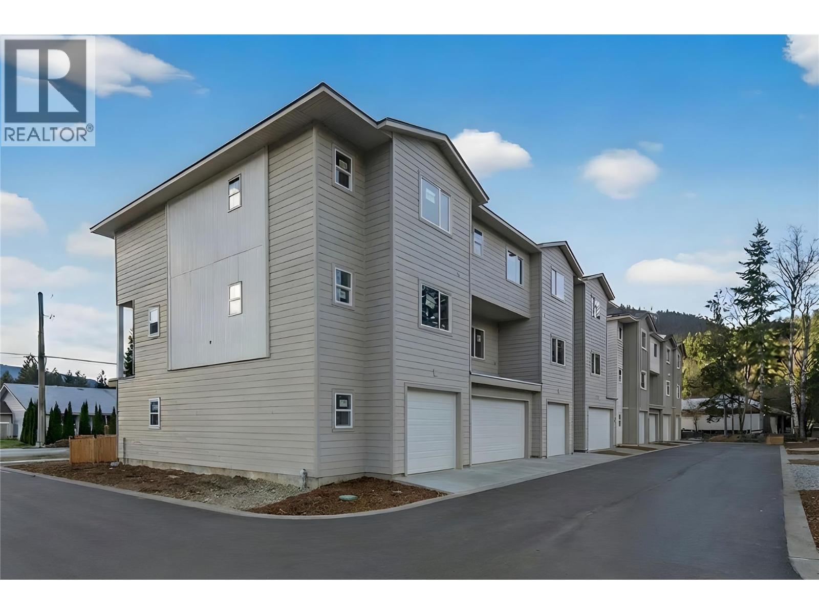 222 Temple Street Unit# 2