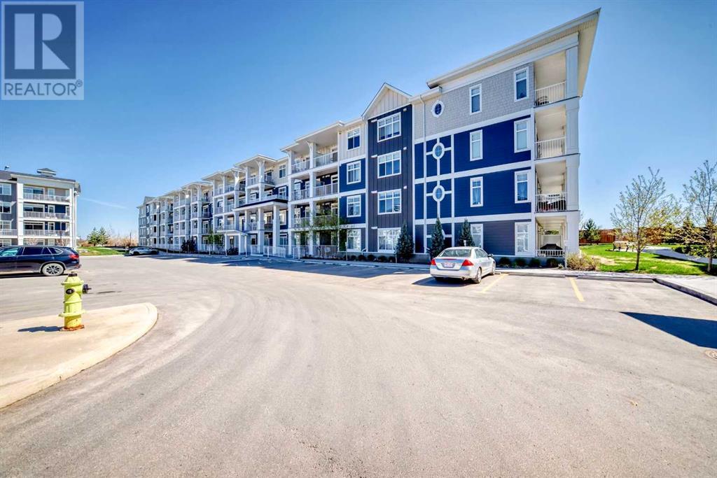 225, 400 auburn meadows Common