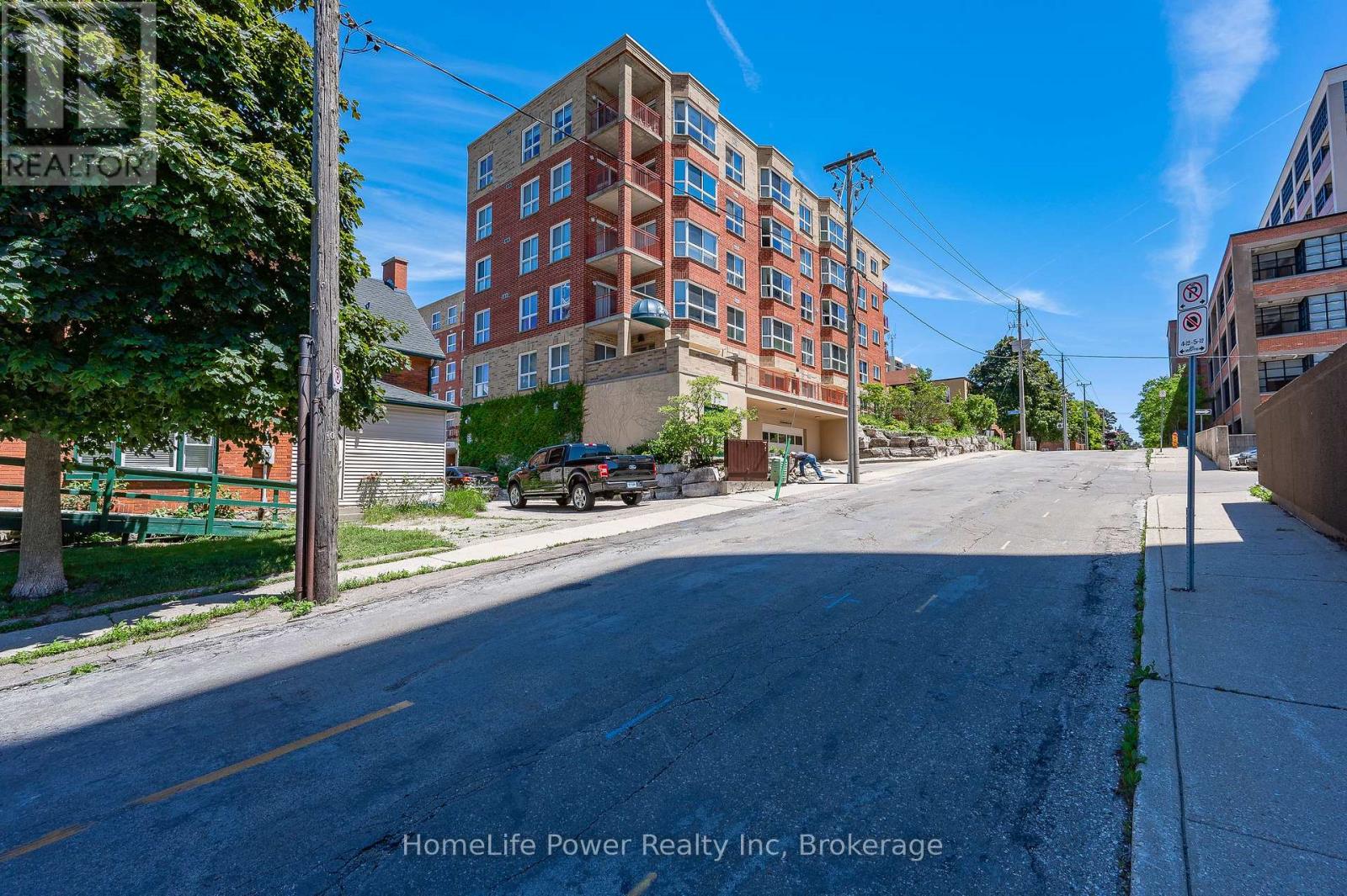 409 - 20 ST GEORGE STREET